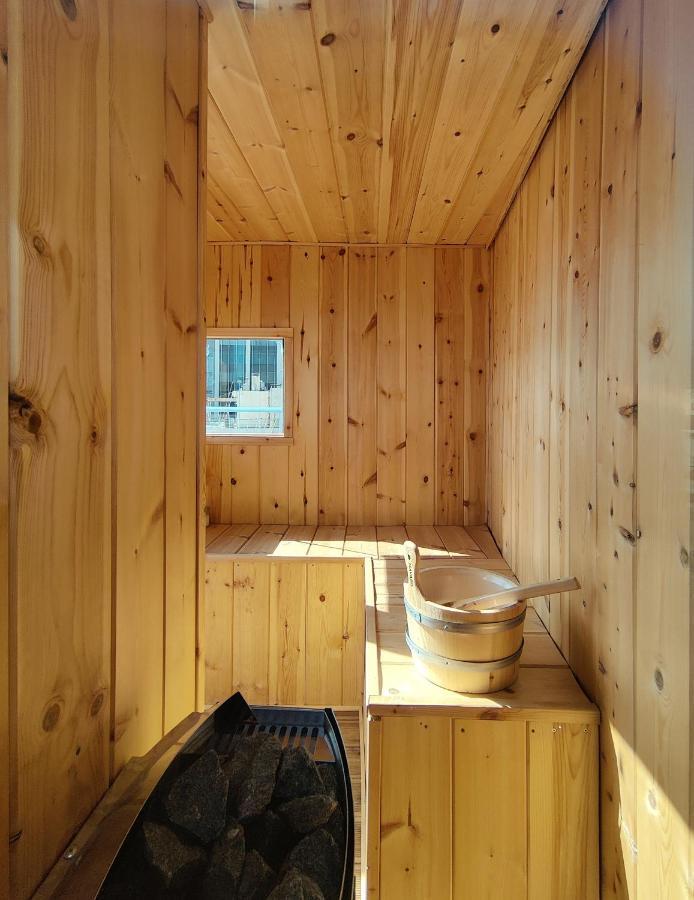 Unique Solar Penthouse With Jacuzzi And Sauna In Central Atene Esterno foto